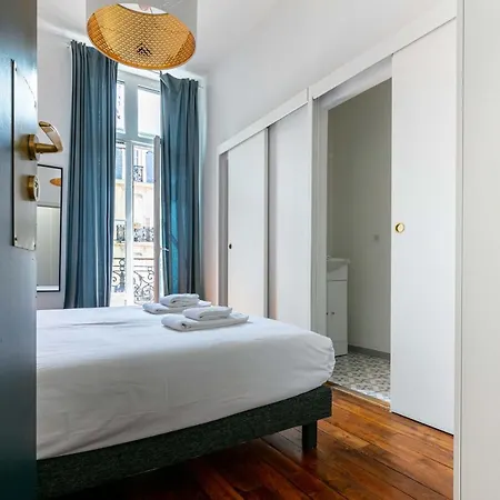 Madeleine's Rated 8 Traveller Center Appartments Apartment *