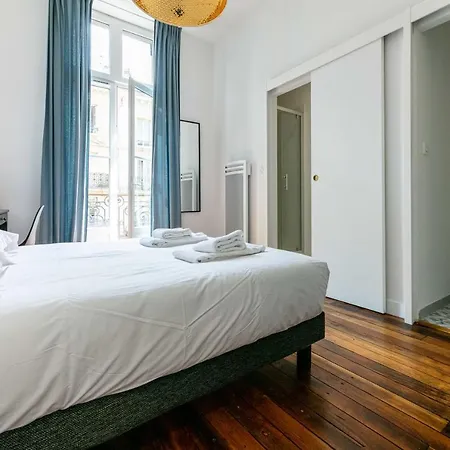 Apartment Madeleine's Rated 8 Traveller Center Appartments *