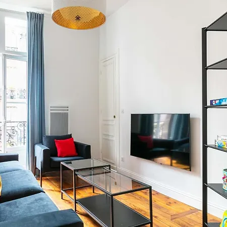 Madeleine's Rated 8 Traveller Center Appartments Apartamento