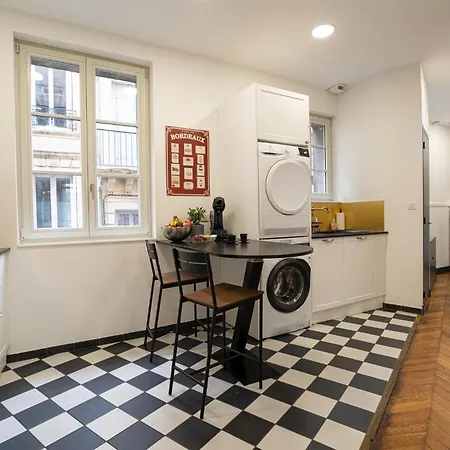 Apartamento Madeleine's Rated 8 Traveller Center Appartments *